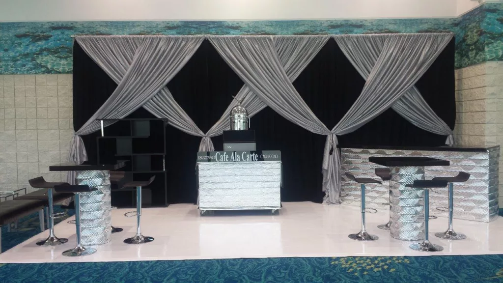Art Deco Top High Top Table w/ Black Top- 30"x30"x42"